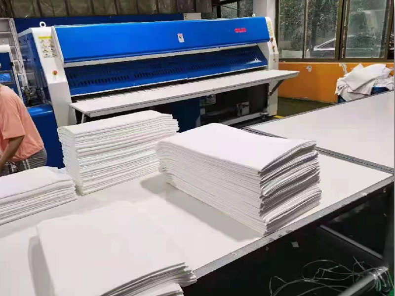 淇高速熨烫机-01